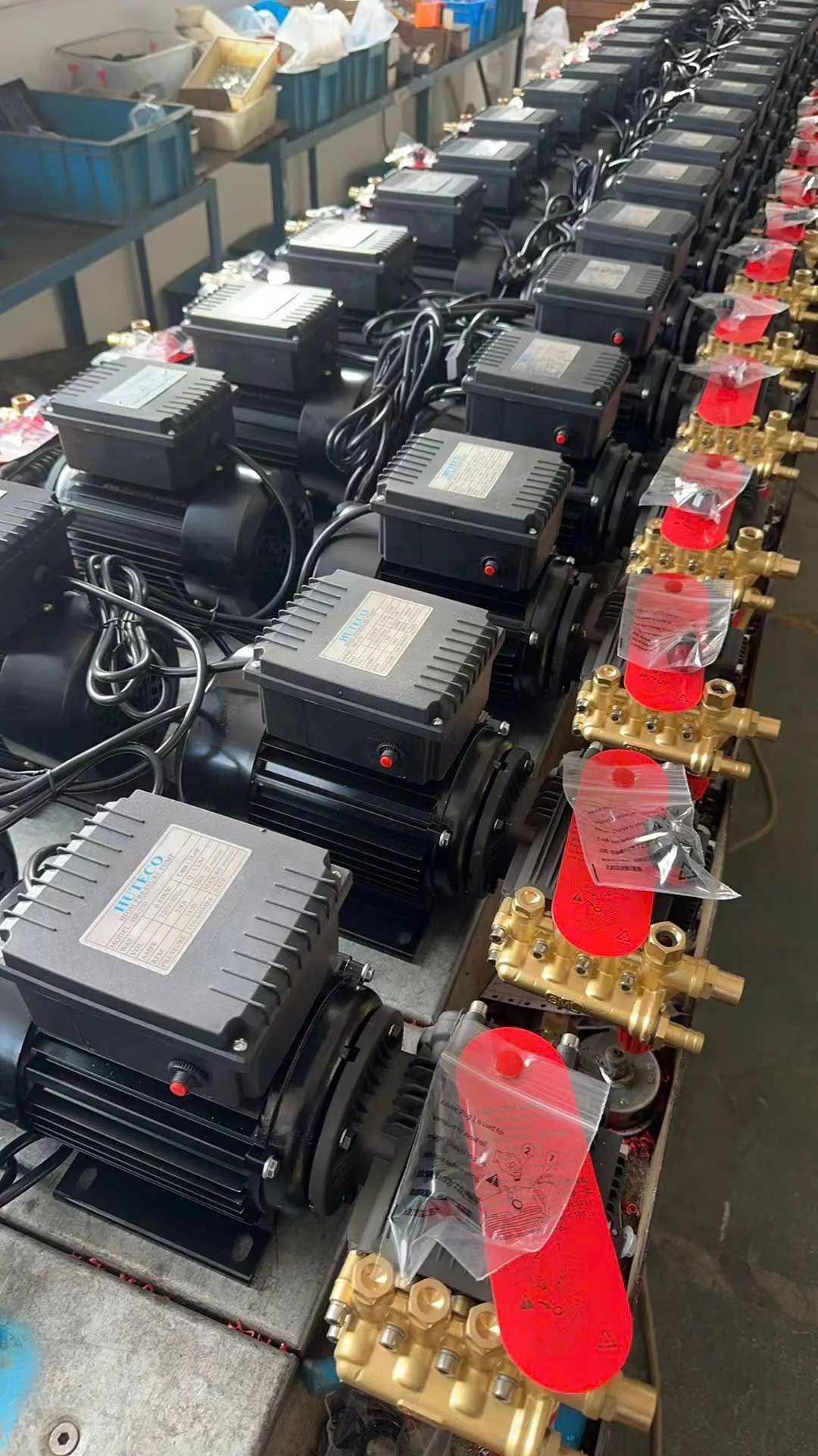 Máy phun sương cao áp HP-270 cho nhà yến